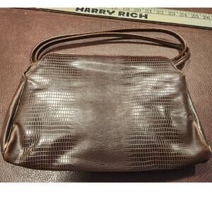 "MCM Crocodile Purse‎ with flaws as pictured 10"x7"